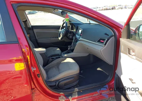 2017 Hyundai Elantra Se z USA, uszkodzony, nr VIN 5NPD84LF9HH037578